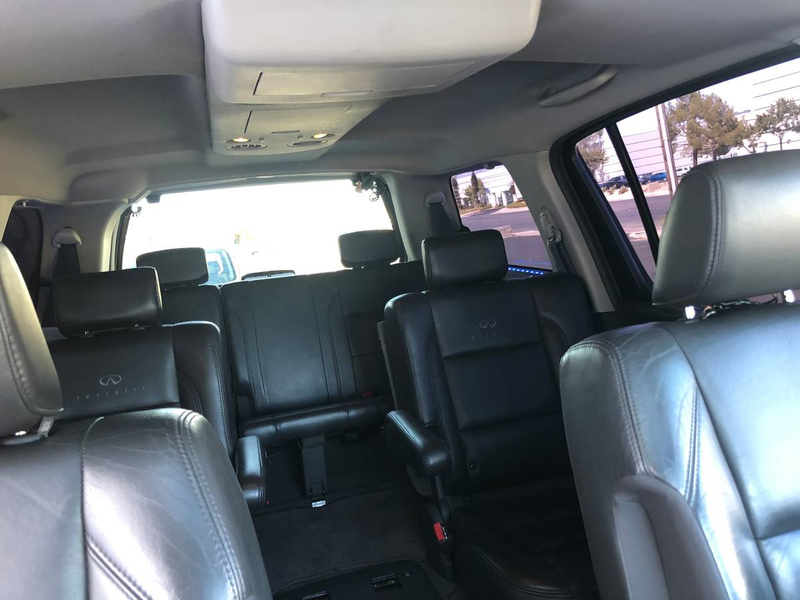 Illustration for article titled At $5,900, Could This 2006 Infiniti QX56 Turn You Into A Wrap Artist?